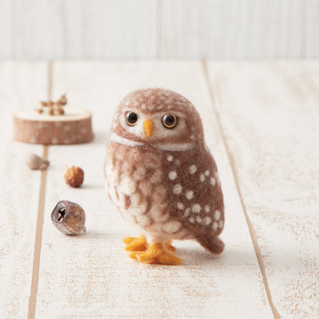 Hamanaka Aclaine Acrylic Fibre Needle Felting Kit - Owl