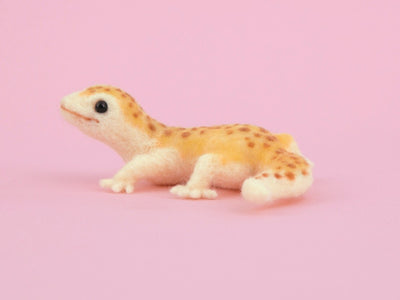 Hamanaka Aclaine Acrylic Fibre Needle Felting Kit - Leopard Gecko